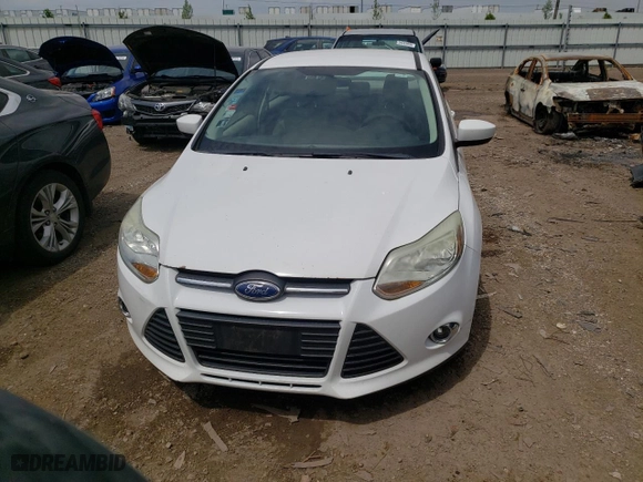 2012 Ford Focus SE with VIN 1FAHP3F24CL272584, listed as a Copart auction lot 54529404 with 189,650 mi miles and Salvage Title. Bid and sale history available at carsss.com. Image 5.