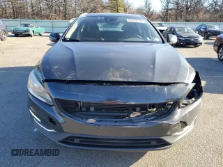 2016 Volvo V60 T5 Drive-E Premier with VIN YV140MEK6G1313426, listed as a Copart auction lot 85919554 with 121,818 mi miles and Salvage Title. Bid and sale history available at carsss.com. Image 5.