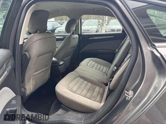 2013 Ford Fusion S with VIN 3FA6P0G76DR210414, listed as a IAAI auction lot 41981062 with 195,306 mi miles. Bid and sale history available at carsss.com. Image 8.