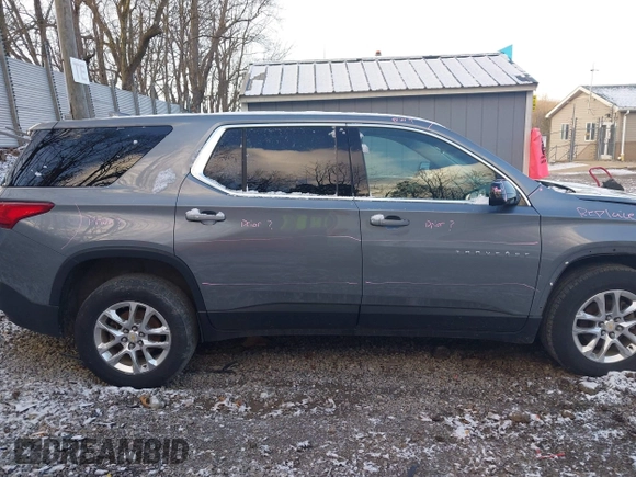 2019 Chevrolet Traverse LS with VIN 1GNEVFKW0KJ232419, listed as a IAAI auction lot 41985366 with 115,401 mi miles. Bid and sale history available at carsss.com. Image 13.