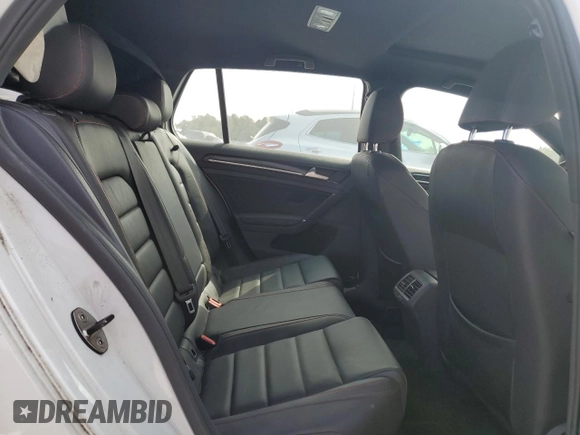 2015 Volkswagen Golf GTI Autobahn with VIN 3VW4T7AUXFM075861, listed as a Copart auction lot 76262394 with 50,203 mi miles and Clean Title. Bid and sale history available at carsss.com. Image 10.