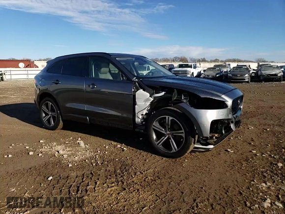 2017 Jaguar F-Pace 35t R-Sport with VIN SADCL2BV1HA886526, listed as a Copart auction lot 46521475 with 129,505 mi miles and Salvage Title. Bid and sale history available at DreamBid. Image 12.