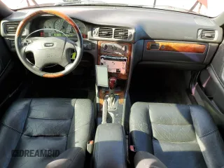 1998 Volvo V70 XC with VIN YV1LZ5649W2520599, listed as a Copart auction lot 45717415 with 216,118 mi miles and Salvage Title. Bid and sale history available at carsss.com. Image 8.