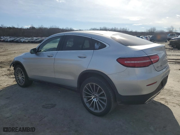 2019 Mercedes-Benz GLC with VIN WDC0J4KB3KF512509, listed as a Copart auction lot 45794305 with 41,099 mi miles and Salvage Title. Bid and sale history available at carsss.com. Image 2.