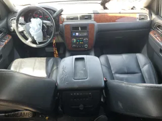 2014 Chevrolet Suburban LT with VIN 1GNSKJE79ER170267, listed as a Copart auction lot 52429845 with 172,375 mi miles and Clean Title. Bid and sale history available at carsss.com. Image 8.