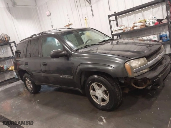 2004 Chevrolet TrailBlazer LT with VIN 1GNDT13S342189871, listed as a IAAI auction lot 41695747 with 243,846 mi miles. Bid and sale history available at carsss.com. Image 13.