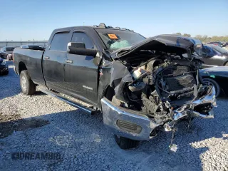 2019 Ram 2500 Tradesman with VIN 3C6UR5HL0KG665425, listed as a Copart auction lot 77187034 with 82,569 mi miles and Salvage title. Bid and sale history available at DreamBid. Image 4.