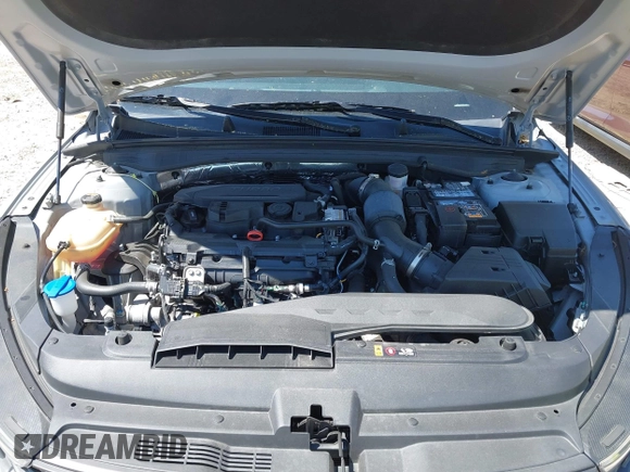 2022 Kia K5 GT-Line z VIN 5XXG64J23NG156401, wystawiony jako IAAI lot #42051123 z przebiegiem 71 853 mil mil oraz . Historia ofert i sprzedaży dostępna na DreamBid. Obrazek 10.