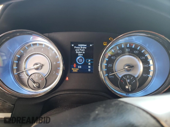 2014 Chrysler 300 C with VIN 2C3CCAKT7EH290150, listed as a Copart auction lot 73772864 with 162,952 mi miles and Salvage Title. Bid and sale history available at DreamBid. Image 9.