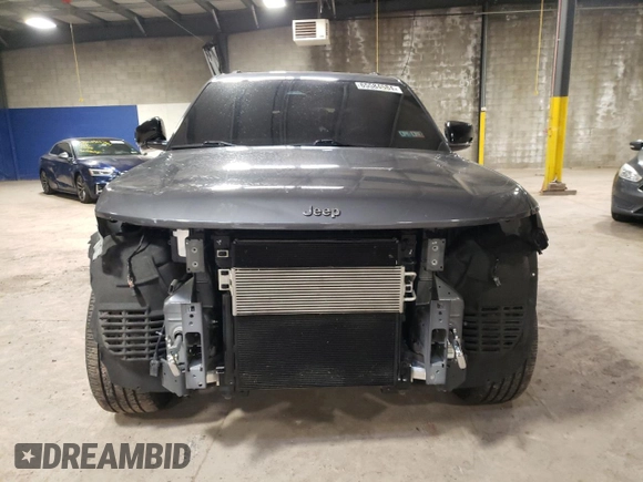 2021 Jeep Grand Cherokee Overland with VIN 1C4RJKDG3M8188009, listed as a Copart auction lot 65584584 with 39,438 mi miles and Salvage title. Bid and sale history available at DreamBid. Image 5.
