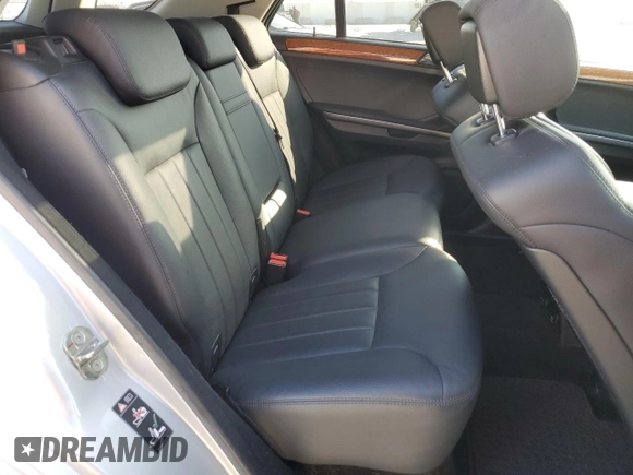 2006 Mercedes-Benz M 350 with VIN 4JGBB86E86A017230, listed as a Copart auction lot 45532555 with 118,830 mi miles and Salvage Title. Bid and sale history available at DreamBid. Image 11.