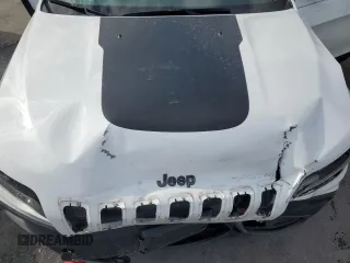2022 Jeep Cherokee Trailhawk with VIN 1C4PJMBX7ND503943, listed as a Copart auction lot 42821495 with 24,256 mi miles and Salvage Title. Bid and sale history available at carsss.com. Image 13.