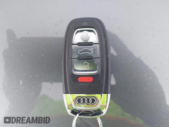 2015 Audi A4 Premium Plus z VIN WAUFFAFL5FN019698, wystawiony jako IAAI lot #42310939 z przebiegiem 72 491 mil mil oraz . Historia ofert i sprzedaży dostępna na DreamBid. Obrazek 11.