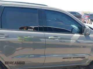 2020 Jeep Grand Cherokee Altitude with VIN 1C4RJEAG8LC391785, listed as a IAAI auction lot 42030302 with 55,622 mi miles and . Bid and sale history available at DreamBid. Image 13.