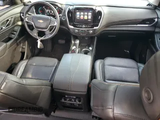 2018 Chevrolet Traverse Premier z VIN 1GNEVJKWXJJ280737, wystawiony jako Copart lot #55680005 z przebiegiem 83 098 mil mil oraz Szkoda całkowita • Salvage title. Historia ofert i sprzedaży dostępna na DreamBid. Obrazek 8.