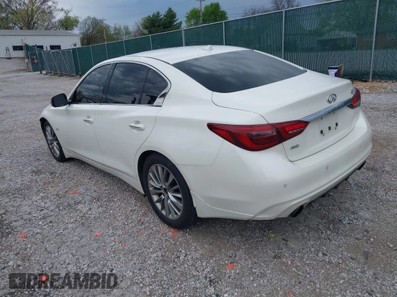 2020 Infiniti Q50 with VIN JN1EV7AR4LM250984, listed as a IAAI auction lot 41941918 with 76,086 mi miles and . Bid and sale history available at DreamBid. Image 3.