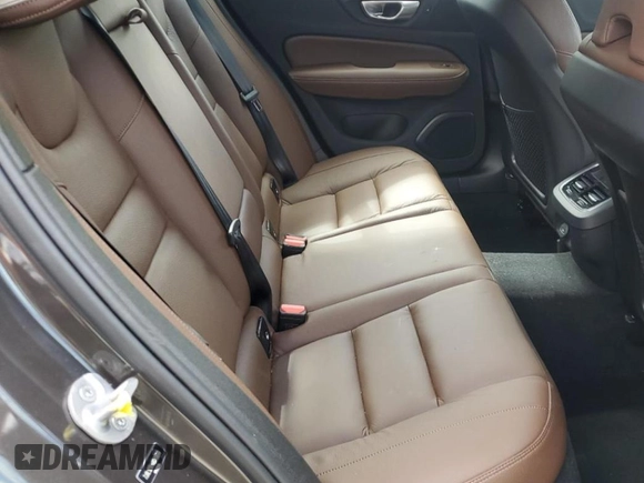 2024 Volvo S60 Ultimate Dark Theme with VIN 7JRL12TM4RG313644, listed as a Copart auction lot 55887415 with 10,606 mi miles and Salvage title. Bid and sale history available at DreamBid. Image 10.