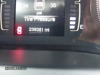 2018 Jeep Cherokee Latitude Plus с VIN 1C4PJLLBXJD553016, выставлен на аукционе IAAI как лот 42254055 с пробегом 239 381 миль миль и . История ставок и продаж доступна на DreamBid. Изображение 15.