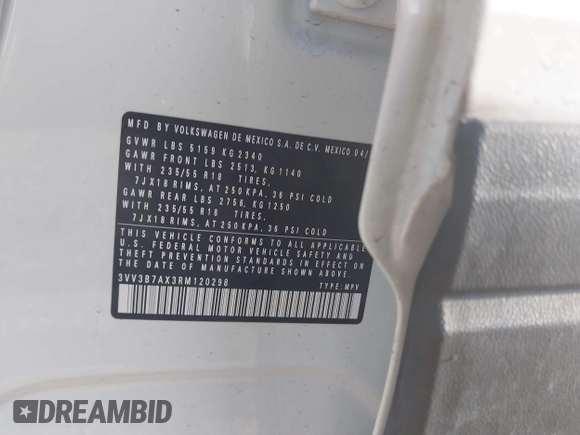 2024 Volkswagen Tiguan SE with VIN 3VV3B7AX3RM120298, listed as a IAAI auction lot 41862454 with Not provided miles and . Bid and sale history available at DreamBid. Image 9.
