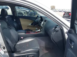 2007 Lexus IS 250 z VIN JTHBK262272032923, wystawiony jako IAAI lot #42449996 z przebiegiem 162 138 mil mil oraz . Historia ofert i sprzedaży dostępna na DreamBid. Obrazek 5.