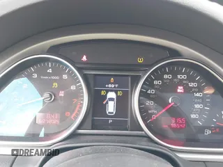 2010 Audi Q7 Premium Plus with VIN WA1LYAFE6AD007439, listed as a IAAI auction lot 42570983 with 96,542 mi miles and . Bid and sale history available at DreamBid. Image 7.