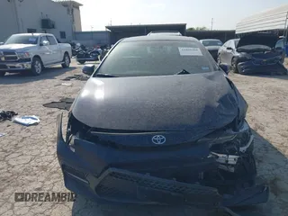 2022 Toyota Corolla SE with VIN 5YFS4MCE9NP131646, listed as a IAAI auction lot 41869488 with 32,171 mi miles. Bid and sale history available at carsss.com. Image 13.