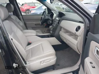 2012 Honda Pilot EX-L with VIN 5FNYF4H69CB076534, listed as a IAAI auction lot 41853158 with 189,003 mi miles. Bid and sale history available at carsss.com. Image 5.