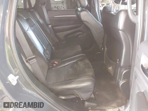 2017 Jeep Grand Cherokee Laredo with VIN 1C4RJFAG2HC786171, listed as a IAAI auction lot 40746519 with 166,136 mi miles. Bid and sale history available at carsss.com. Image 8.