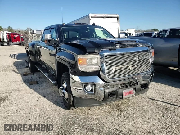 2016 GMC Sierra 3500HD Denali z VIN 1GT42YE84GF180390, wystawiony jako Copart lot #47046815 z przebiegiem 885 857 mil mil oraz Szkoda całkowita • Salvage title. Historia ofert i sprzedaży dostępna na DreamBid. Obrazek 11.