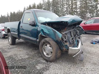 1998 Chevrolet Silverado 1500 with VIN 1GCEK14R6WZ273561, listed as a IAAI auction lot 41472999 with 128,338 mi miles and . Bid and sale history available at DreamBid. Image 1.