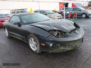 2000 Pontiac Firebird with VIN 2G2FS22K7Y2140141, listed as a IAAI auction lot 41219773 with 1 mi miles. Bid and sale history available at carsss.com. Image 1.