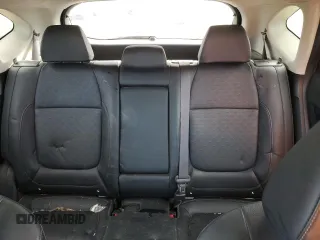 2021 Kia Seltos SX z VIN KNDETCA28M7141605, wystawiony jako Copart lot #48592005 z przebiegiem 64 088 mil mil oraz Szkoda całkowita • Salvage title. Historia ofert i sprzedaży dostępna na DreamBid. Obrazek 10.