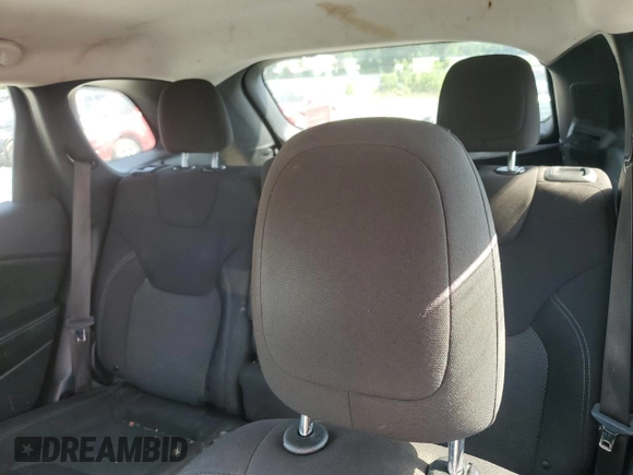 2019 Jeep Cherokee Latitude with VIN 1C4PJLCB9KD405991, listed as a Copart auction lot 56680625 with 123,008 mi miles and Salvage title. Bid and sale history available at DreamBid. Image 10.