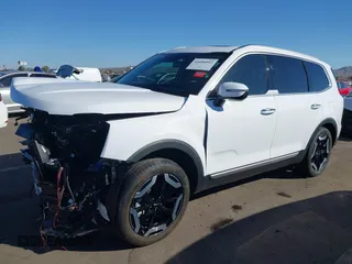 2025 Kia Telluride S with VIN 5XYP64GC3SG596092, listed as a IAAI auction lot 41686012 with 2,539 mi miles and . Bid and sale history available at DreamBid. Image 17.