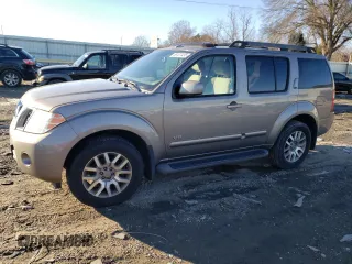2008 Nissan Pathfinder LE with VIN 5N1BR18B38C604450, listed as a Copart auction lot 88101435 with 175,970 mi miles and Clean Title. Bid and sale history available at carsss.com. Image 1.