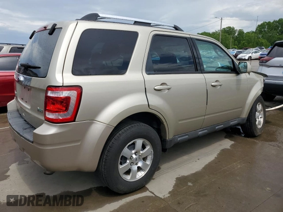2010 Ford Escape Limited z VIN 1FMCU9EG2AKB77985, wystawiony jako Copart lot #56747655 z przebiegiem 88 362 mil mil oraz Szkoda całkowita • Salvage title. Historia ofert i sprzedaży dostępna na DreamBid. Obrazek 3.