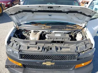 2021 Chevrolet Express Cargo with VIN 1GCWGAFP0M1262410, listed as a IAAI auction lot 42007712 with 61,620 mi miles and . Bid and sale history available at DreamBid. Image 10.