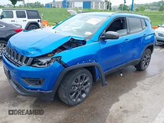2021 Jeep Compass 80th Anniversary с VIN 3C4NJDEB4MT519257, выставлен на аукционе IAAI как лот 42173390 с пробегом 55 236 миль миль и . История ставок и продаж доступна на DreamBid. Изображение 18.