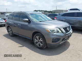 2017 Nissan Pathfinder SV z VIN 5N1DR2MN9HC687008, wystawiony jako IAAI lot #42117150 z przebiegiem 86 249 mil mil oraz . Historia ofert i sprzedaży dostępna na DreamBid. Obrazek 1.