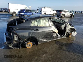 2022 Toyota Prius L Eco with VIN JTDKAMFU1N3179050, listed as a Copart auction lot 84764454 with 21,695 mi miles and Salvage Title. Bid and sale history available at DreamBid. Image 3.