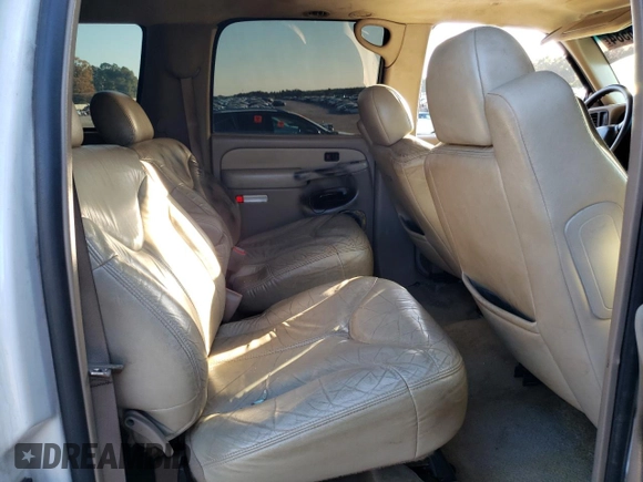 2002 GMC Yukon XL SLT with VIN 1GKEC16Z42J310761, listed as a Copart auction lot 85496584 with 269,934 mi miles and Salvage Title. Bid and sale history available at carsss.com. Image 11.