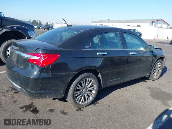 2012 Chrysler 200 Limited with VIN 1C3CCBCG8CN326195, listed as a IAAI auction lot 41439236 with Not Provided miles and . Bid and sale history available at DreamBid. Image 4.