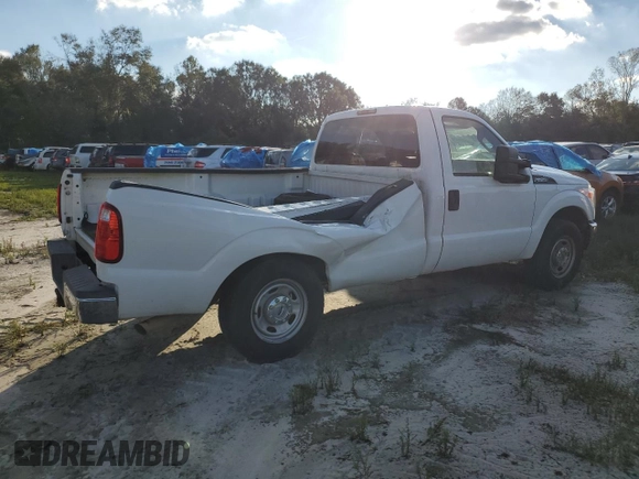 2014 Ford F-250 XL z VIN 1FTBF2A6XEEB46986, wystawiony jako Copart lot #77383044 z przebiegiem 54 890 mil mil oraz Szkoda całkowita • Salvage title. Historia ofert i sprzedaży dostępna na DreamBid. Obrazek 3.