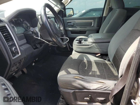 2013 Ram 1500 Big Horn z VIN 1C6RR7GT8DS637046, wystawiony jako Copart lot #59139655 z przebiegiem 192 569 mil mil oraz Czysty tytuł • Clean title. Historia ofert i sprzedaży dostępna na DreamBid. Obrazek 7.