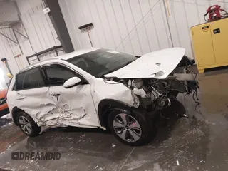 2019 Kia Niro EX with VIN KNDCC3LCXK5221753, listed as a IAAI auction lot 41618832 with 85,950 mi miles. Bid and sale history available at carsss.com. Image 13.