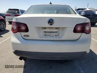 2008 Volkswagen Jetta Sedan SE with VIN 3VWRM71K38M055309, listed as a Copart auction lot 51764715 with 208,177 mi miles and Clean Title. Bid and sale history available at carsss.com. Image 6.