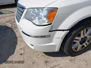 2010 Chrysler Town & Country Limited with VIN 2A4RR7DX2AR322525, listed as a IAAI auction lot 42194994 with 180,727 mi miles and . Bid and sale history available at carsss.com. Image 6.