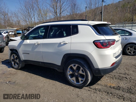 2019 Jeep Compass Limited z VIN 3C4NJDCB6KT854701, wystawiony jako Copart lot #49054285 z przebiegiem 59 770 mil mil oraz Szkoda całkowita • Salvage title. Historia ofert i sprzedaży dostępna na DreamBid. Obrazek 2.