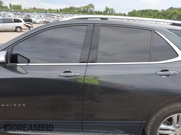 2018 Chevrolet Equinox Premier with VIN 2GNAXWEX5J6202082, listed as a IAAI auction lot 40008794 with 110,735 mi miles and . Bid and sale history available at carsss.com. Image 14.