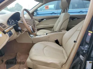 2007 Mercedes-Benz E 350 z VIN WDBUF56X77B076670, wystawiony jako Copart lot #57215685 z przebiegiem 143 428 mil mil oraz Szkoda całkowita • Salvage title. Historia ofert i sprzedaży dostępna na DreamBid. Obrazek 7.